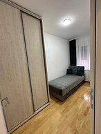 I&I 3 Bedrooms Apartment I