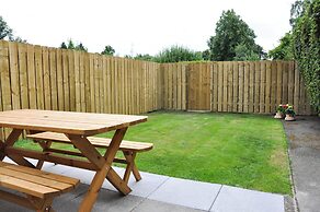 19 Snowdon Apartment