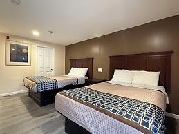 Travelers Motor Lodge