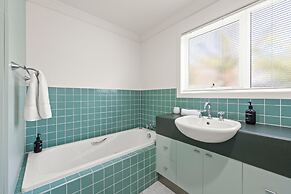 Beach Haven - Gorgeous 2 Bedroom House