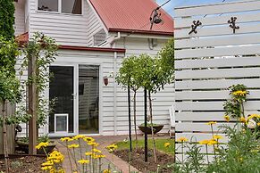 Beach Haven - Gorgeous 2 Bedroom House