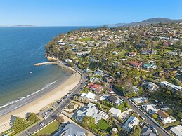 Beach Haven - Gorgeous 2 Bedroom House