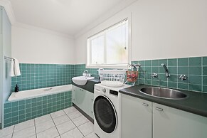 Beach Haven - Gorgeous 2 Bedroom House