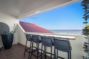 Beach Haven - Gorgeous 2 Bedroom House