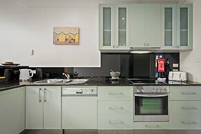 Beach Haven - Gorgeous 2 Bedroom House