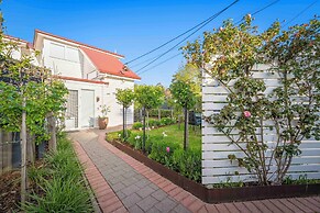 Beach Haven - Gorgeous 2 Bedroom House