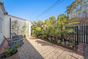 Beach Haven - Gorgeous 2 Bedroom House