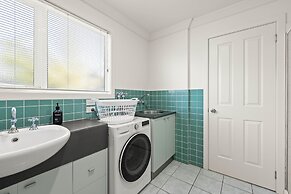 Beach Haven - Gorgeous 2 Bedroom House