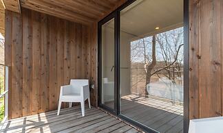 Escarpment House by H2 Life