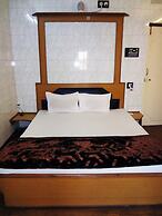 Hotel Shrimmaya