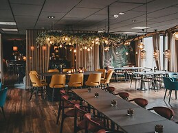 Amazing Vacation Home With Breakfast