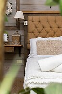 Quinta Pavo Real Complex by Acomodo