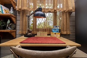 Quinta Pavo Real Complex by Acomodo