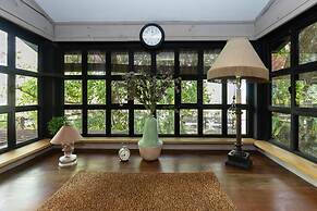 Quinta Pavo Real Complex by Acomodo