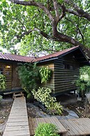 Quinta Pavo Real Complex by Acomodo