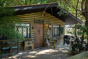 Quinta Pavo Real Complex by Acomodo