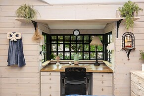 Quinta Pavo Real Complex by Acomodo