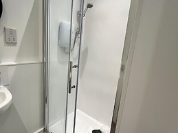 Kingston Luxe Suites Riverside Apartment Belvilla