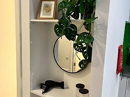 Kingston Luxe Suites Riverside Apartment Belvilla