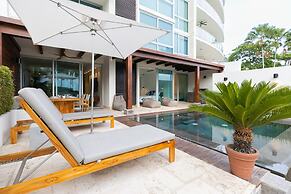 The Surf-point Condo by Acomodo Riomar