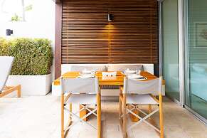 The Surf-point Condo by Acomodo Riomar