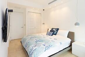 The Surf-point Condo by Acomodo Riomar