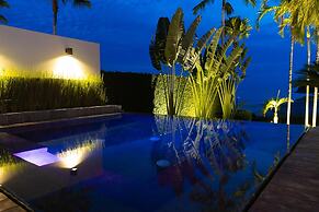 The Surf-point Condo by Acomodo Riomar