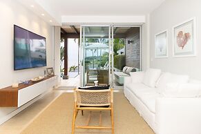 The Surf-point Condo by Acomodo Riomar