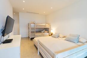 The Surf-point Condo by Acomodo Riomar