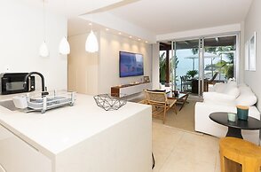 The Surf-point Condo by Acomodo Riomar
