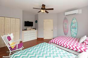 Casa Portales by Acomodo Buenaventura