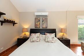 Casa Portales by Acomodo Buenaventura