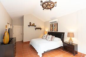 Casa Portales by Acomodo Buenaventura