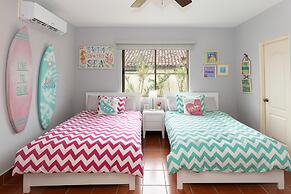 Casa Portales by Acomodo Buenaventura