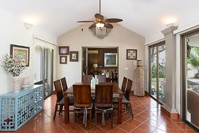 Casa Portales by Acomodo Buenaventura