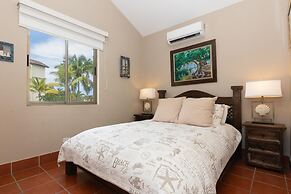 Casa Portales by Acomodo Buenaventura