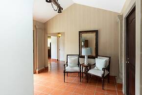 Casa Portales by Acomodo Buenaventura