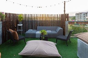 The Penthouse by Acomodo