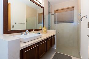 The Penthouse by Acomodo