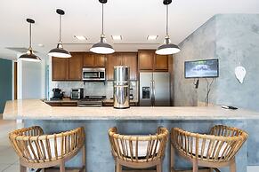 The Penthouse by Acomodo