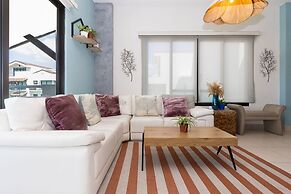 The Penthouse by Acomodo