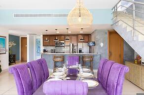 The Penthouse by Acomodo