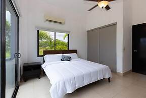Villa Encanto by Acomodo
