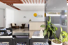 The Farallon Beach Condo by Acomodo