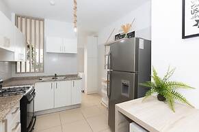 The Farallon Beach Condo by Acomodo