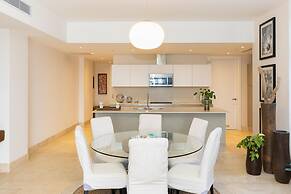 The Luscious Condo by Acomodo Buenaventura