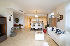 The Luscious Condo by Acomodo Buenaventura