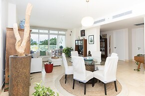 The Luscious Condo by Acomodo Buenaventura