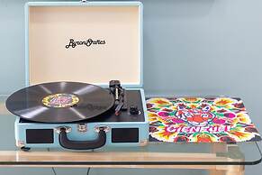 The Acomodelo Condo by Acomodo