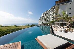 Ourfriends Condo by Acomodo